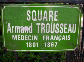 square trousseau